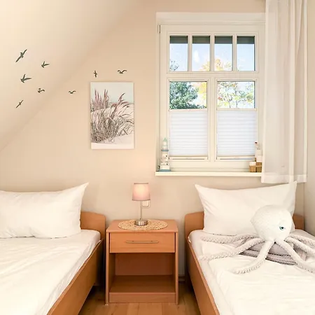 Haus Meeresrauschen 2 בית נופש Kirr